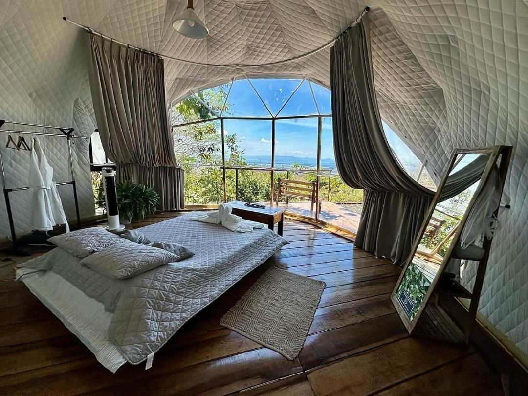 Miramar Domos Mirador Romantic Private Honeymoon Glamping מראה חיצוני תמונה